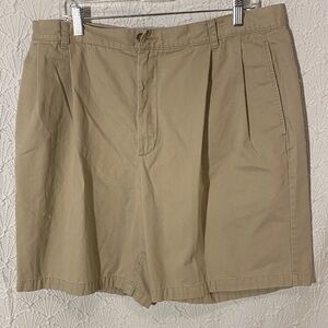 Cutter & Buck Men's Khaki Flat Front Shorts Size 38 Dadcore Golf Course Ready